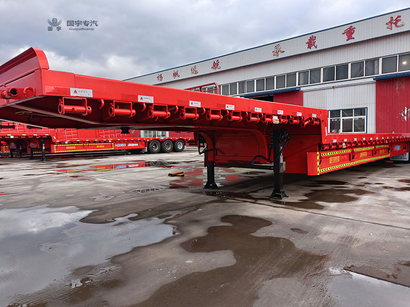 13.75低平板米半掛車：載重與靈活性的完美結合！